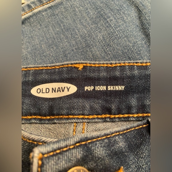 Old navy skinny blue jeans - Picture 3 of 7